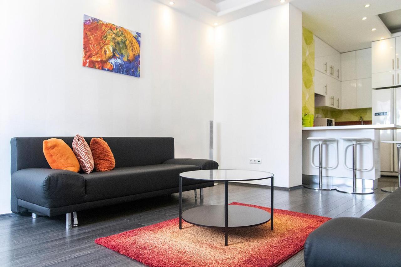 Helena Apartment With View On St. Stephan'S Basilica Budapest Exterior foto