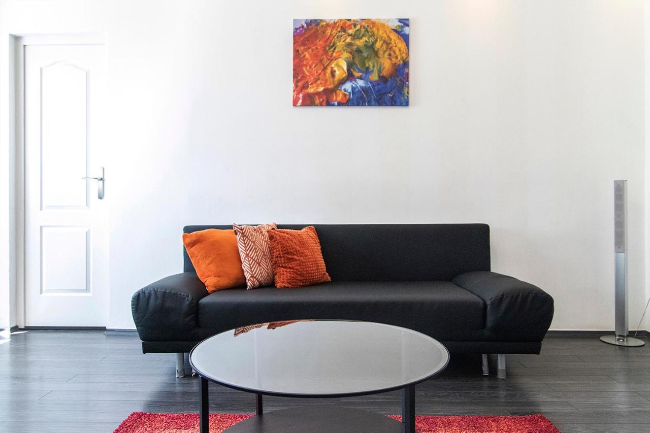 Helena Apartment With View On St. Stephan'S Basilica Budapest Exterior foto