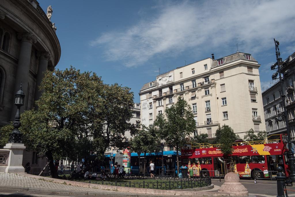 Helena Apartment With View On St. Stephan'S Basilica Budapest Exterior foto